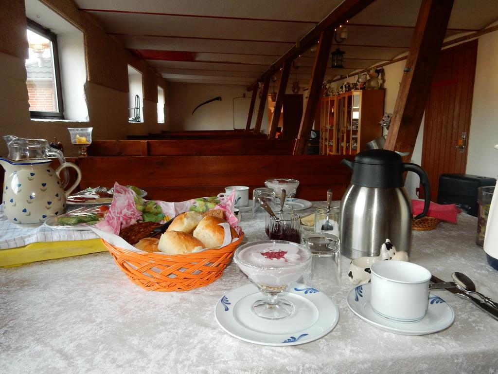 Den Gamle Kostald Bed & Breakfast Holsted Экстерьер фото
