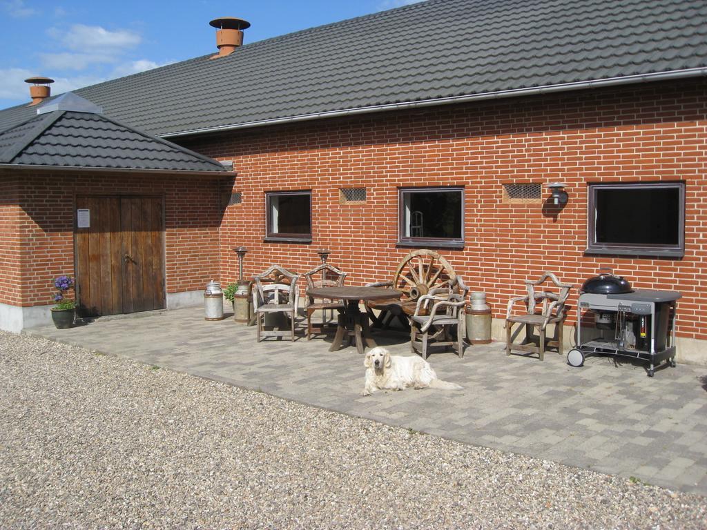 Den Gamle Kostald Bed & Breakfast Holsted Экстерьер фото