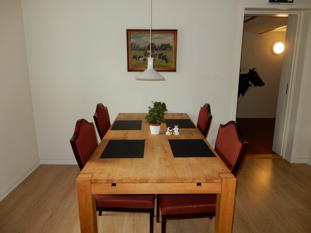 Den Gamle Kostald Bed & Breakfast Holsted Экстерьер фото